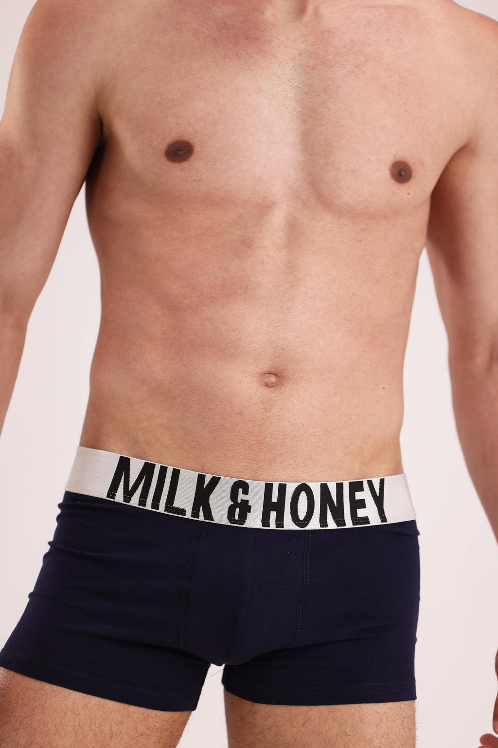 - Men's INTENSE MOTION Short Trunk -