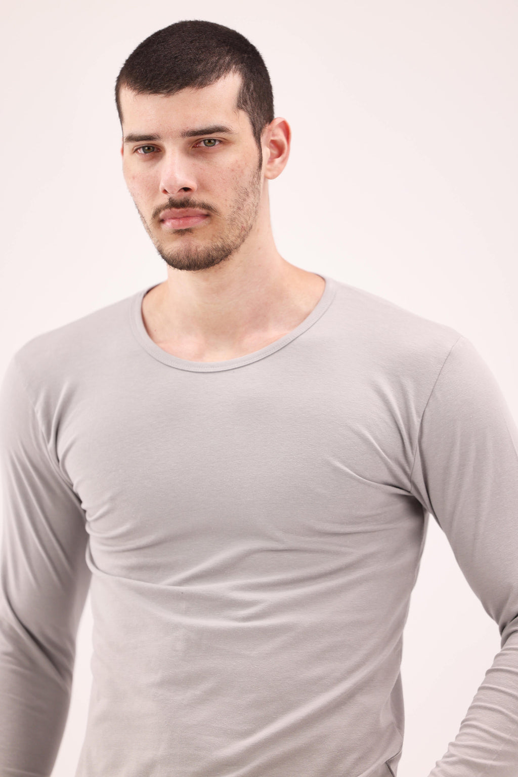 - Men's Long Sleeve Pack of 4