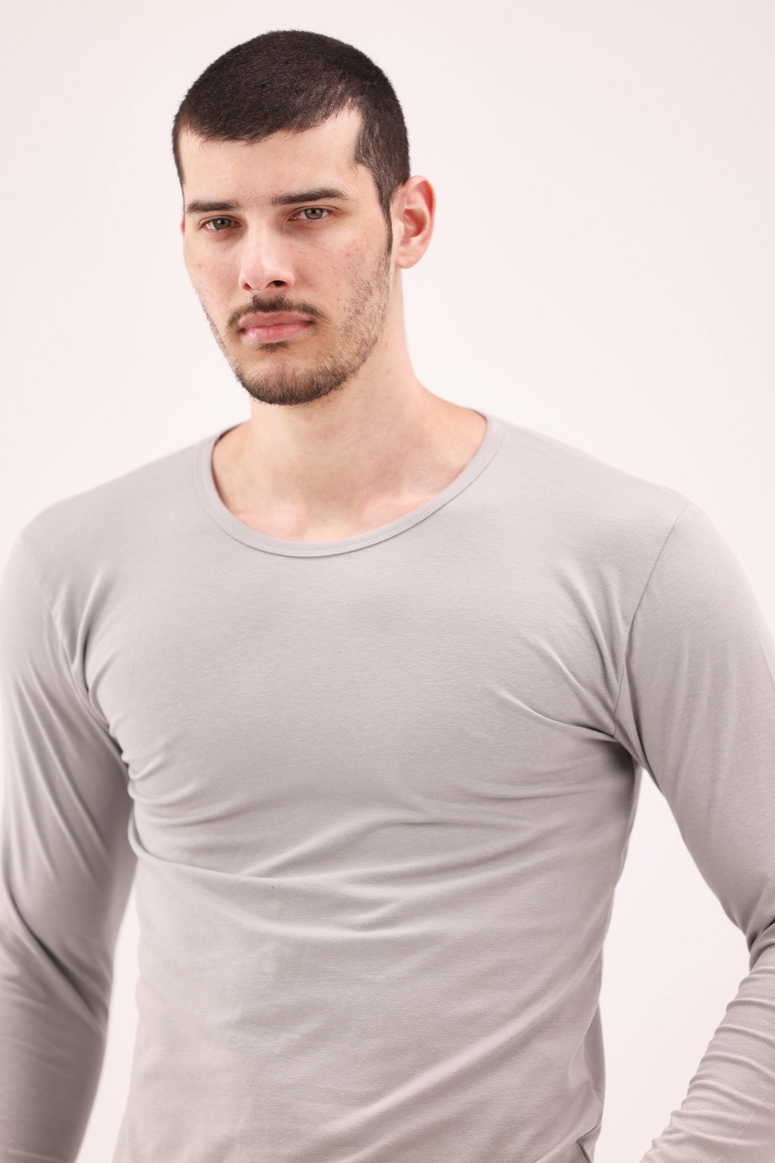 - Men's Long Sleeve Pack of 4